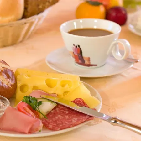 Haus Elisabeth Bed & Breakfast *