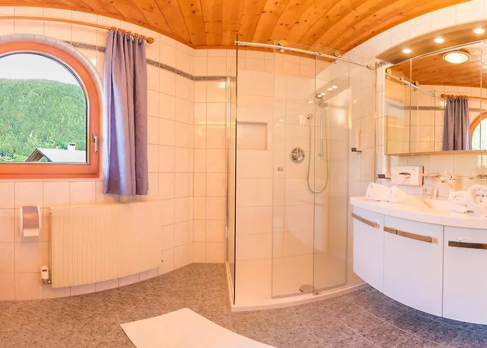 Haus Elisabeth فندق مبيت وإفطار نيوستيف ام ستوبيتا